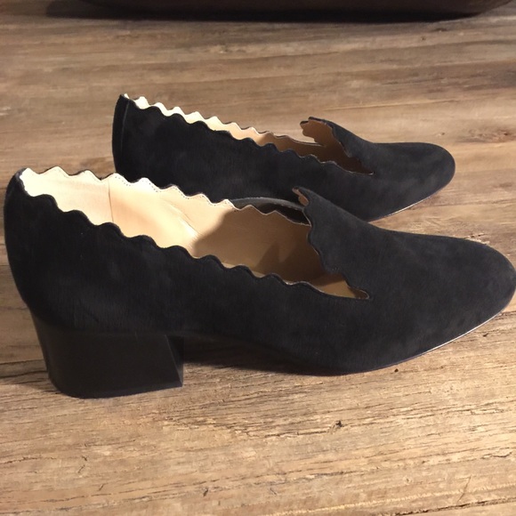 Chloé black suede Lauren scalloped pumps - Picture 8 of 8